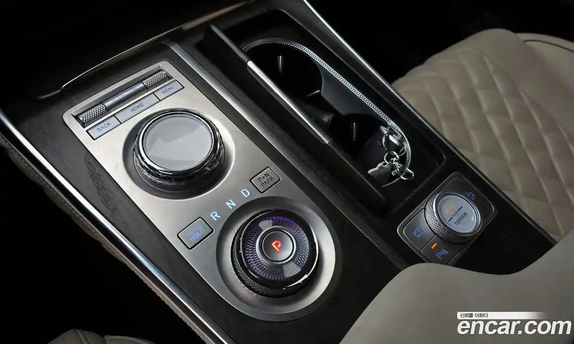 Genesis GV80 2023 2.5 Автомат в Москве № 26752, фото 6