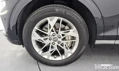 Genesis GV70 2023 2.5 Автомат в Москве № 27445, миниатюра 2