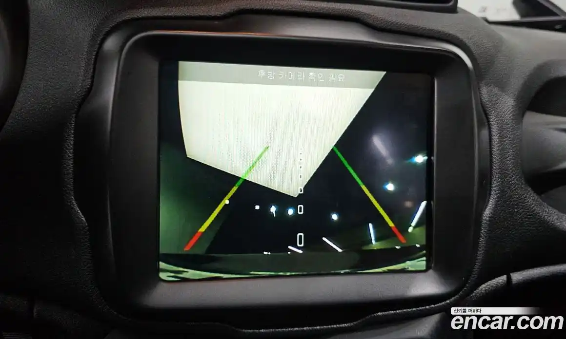 Jeep Renegade 2019 2.4 Автомат в Москве № 278479, фото 13