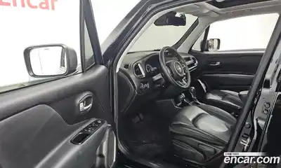 Jeep Renegade 2019 2.4 Автомат в Москве № 278479, миниатюра 8
