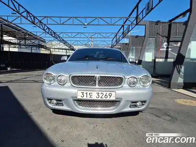 Jaguar XJ, 2009