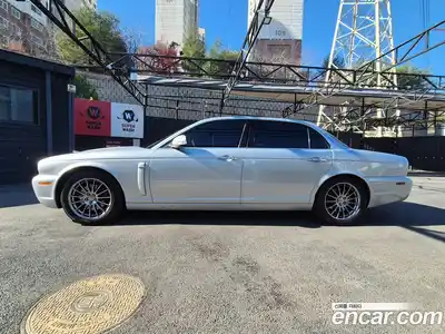 Jaguar XJ 2009 2.7 Автомат в Москве № 283999, миниатюра 3