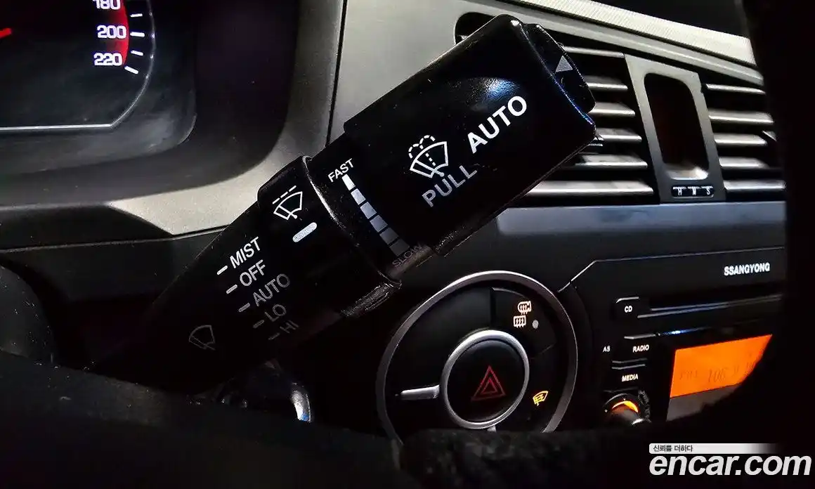 SsangYong Korando 2012 2.0 Автомат в Москве № 29806, фото 17