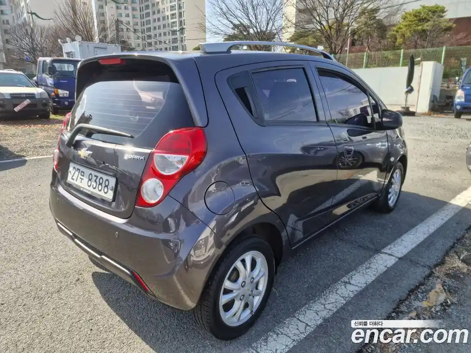 Chevrolet Spark 2014 1.0 Автомат в Москве № 298133, фото 5
