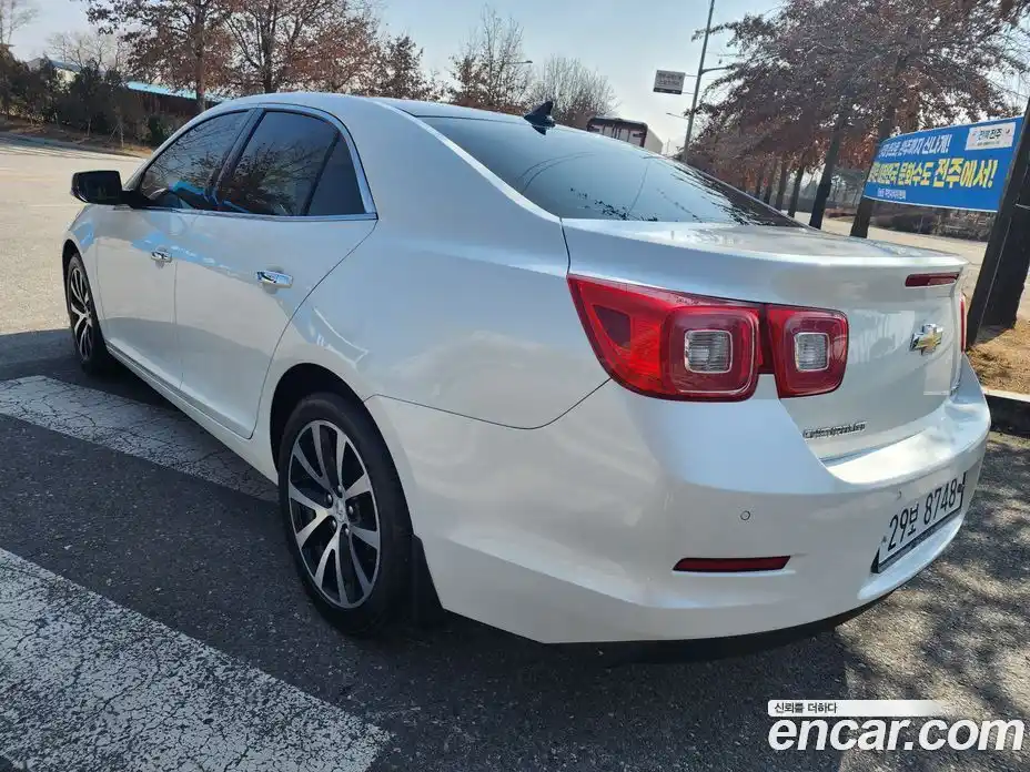 Chevrolet Malibu 2013 2.0 Автомат в Москве № 298180, фото 2
