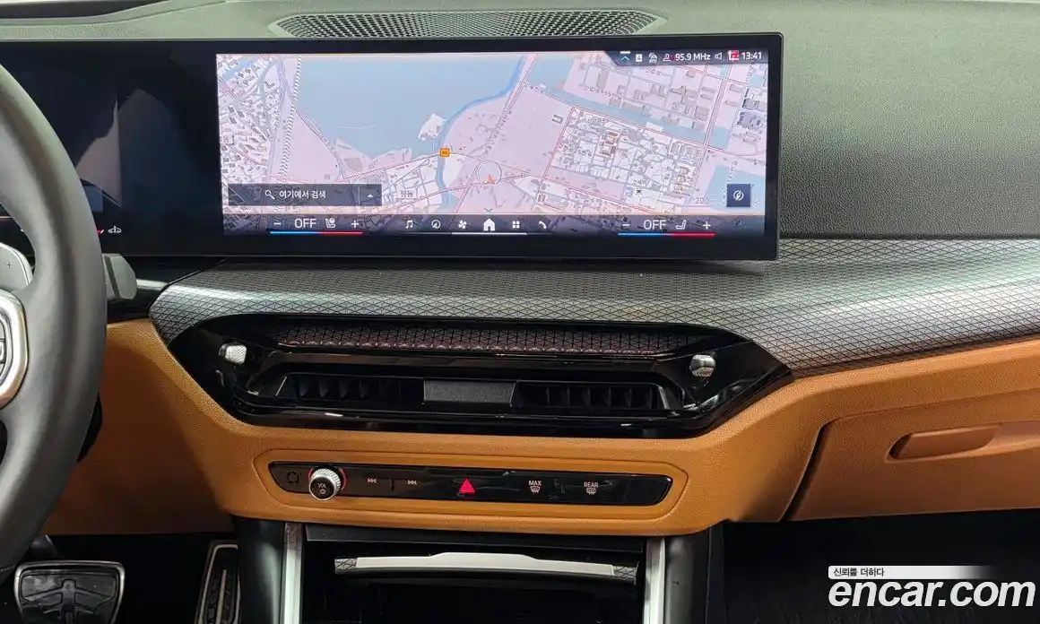 BMW 3-Series 2025 2.0 Автомат в Москве № 302341, фото 13