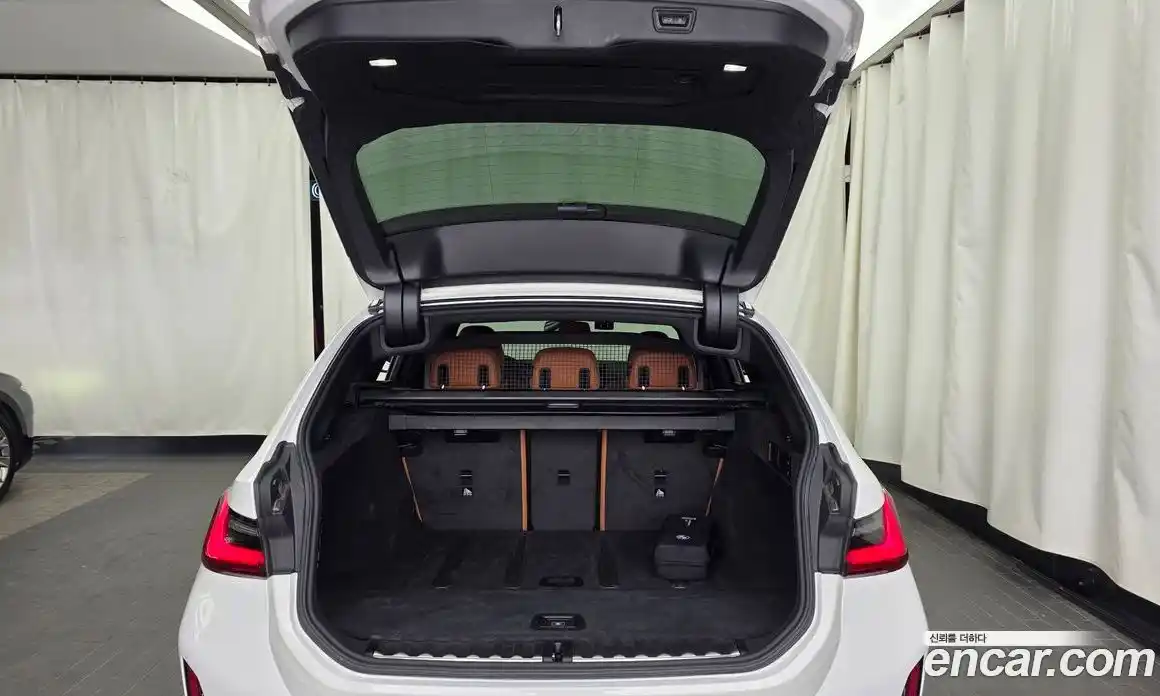 BMW 3-Series 2025 2.0 Автомат в Москве № 302341, фото 19