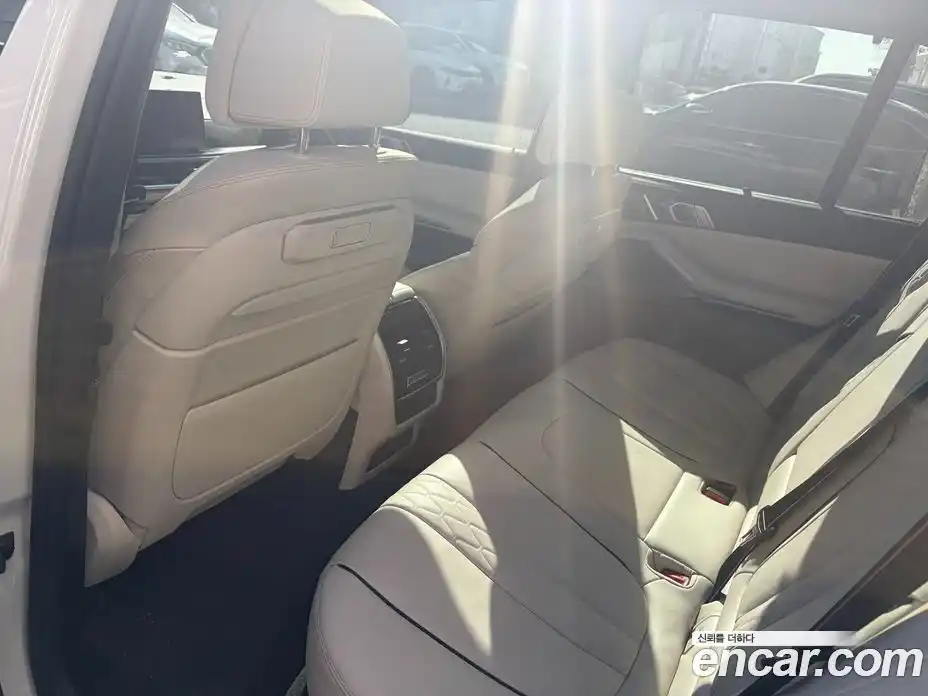 BMW X5 2025 4.4 Автомат в Москве № 302605, фото 11