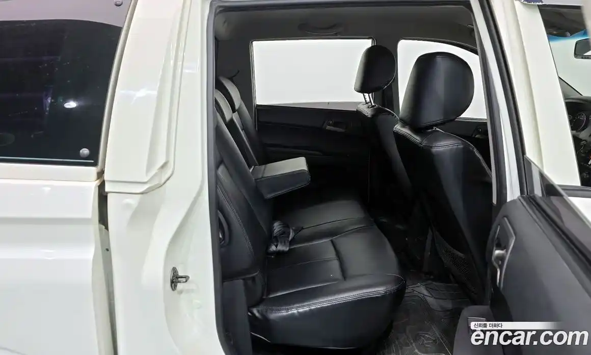 SsangYong Korando 2014 2.0 Автомат в Москве № 30351, фото 12