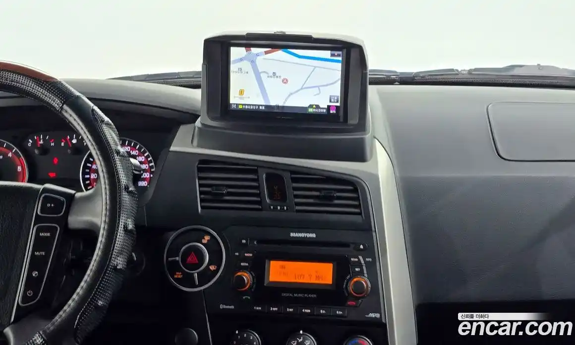 SsangYong Korando 2014 2.0 Автомат в Москве № 30351, фото 14