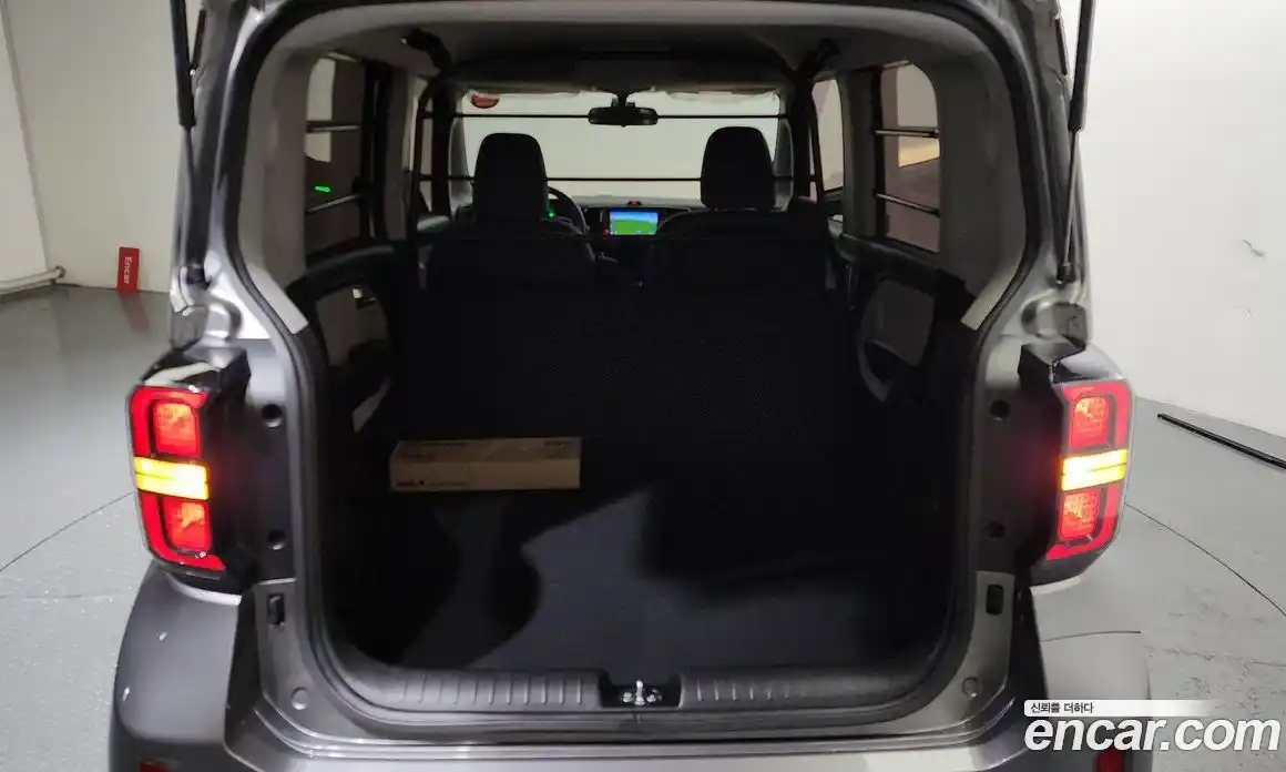 Kia Ray 2024 1.0 Автомат в Москве № 306781, фото 3