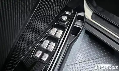 SsangYong TIBOLI 2016 1.6 Автомат в Москве № 309741, миниатюра 12