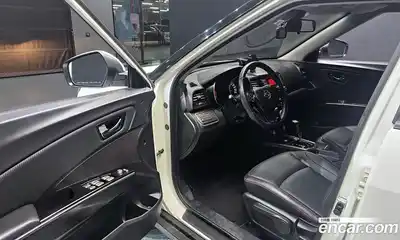 SsangYong TIBOLI 2016 1.6 Автомат в Москве № 309741, миниатюра 3