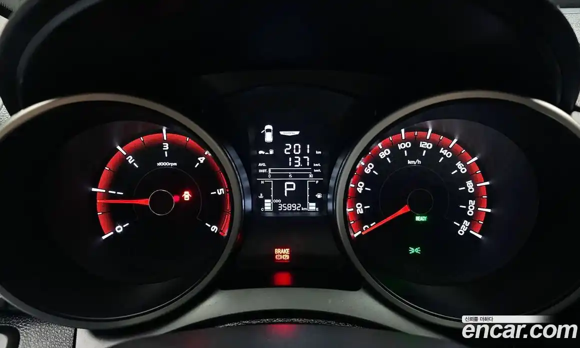 SsangYong TIBOLI 2016 1.6 Автомат в Москве № 309741, фото 10