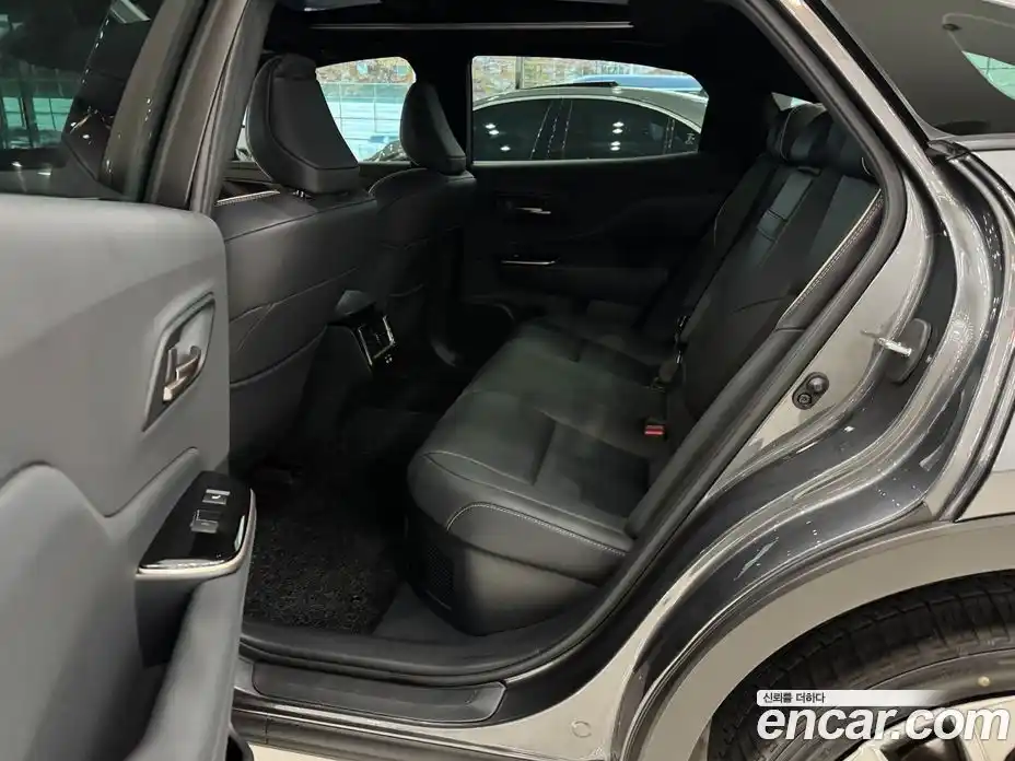 Toyota Crown 2024 2.5 Автомат в Москве № 313814, фото 13