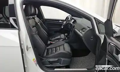 Volkswagen Golf, 2015