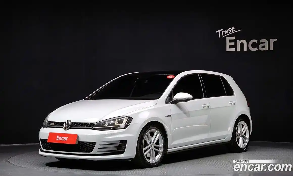 Volkswagen Golf 2015 2.0 Автомат в Москве № 317955, фото 3