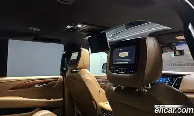 Cadillac Escalade 2017 6.2 Автомат в Москве № 321034, миниатюра 11