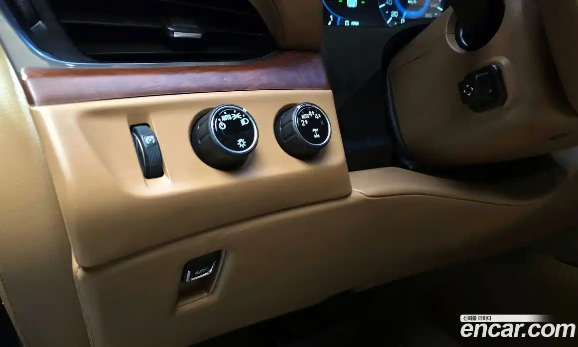 Cadillac Escalade 2017 6.2 Автомат в Москве № 321034, фото 5