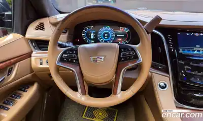 Cadillac Escalade 2017 6.2 Автомат в Москве № 321034, миниатюра 7