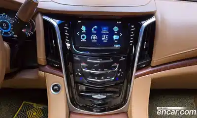 Cadillac Escalade 2017 6.2 Автомат в Москве № 321034, миниатюра 10