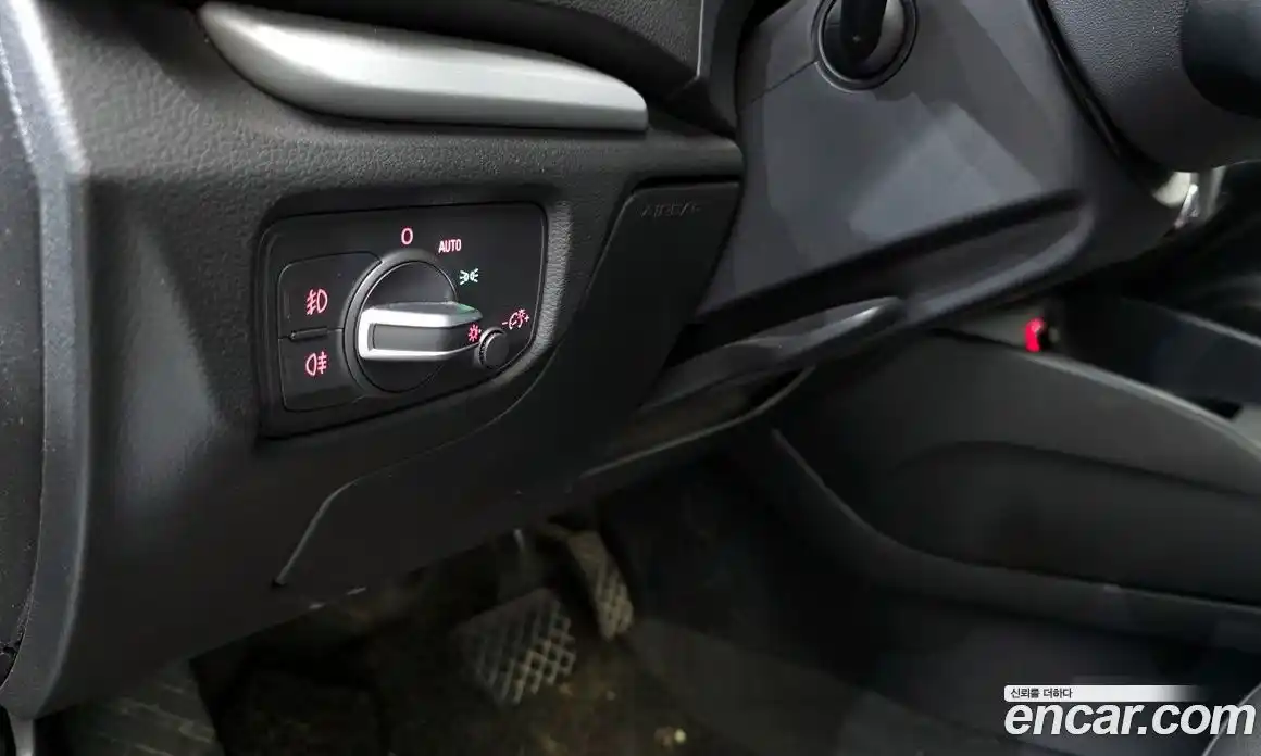 Audi A3 2015 1.6 Автомат в Москве № 325795, фото 15