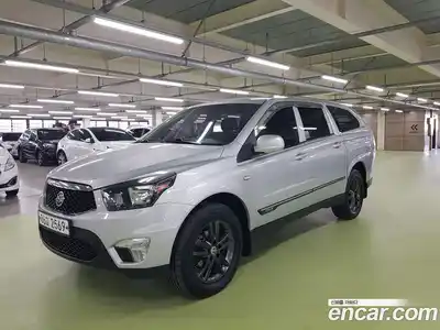 SsangYong Korando 2014 2.0 Автомат в Москве № 32688, миниатюра 2