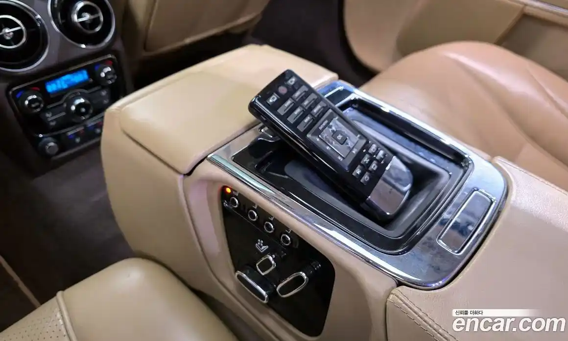 Jaguar XJ 2015 3.0 Автомат в Москве № 331523, фото 13