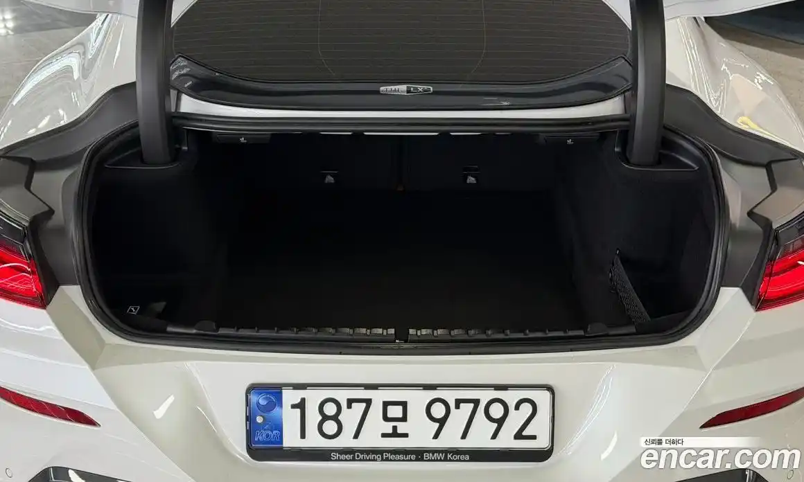 BMW 8-Series 2023 4.4 Автомат в Москве № 334970, фото 11