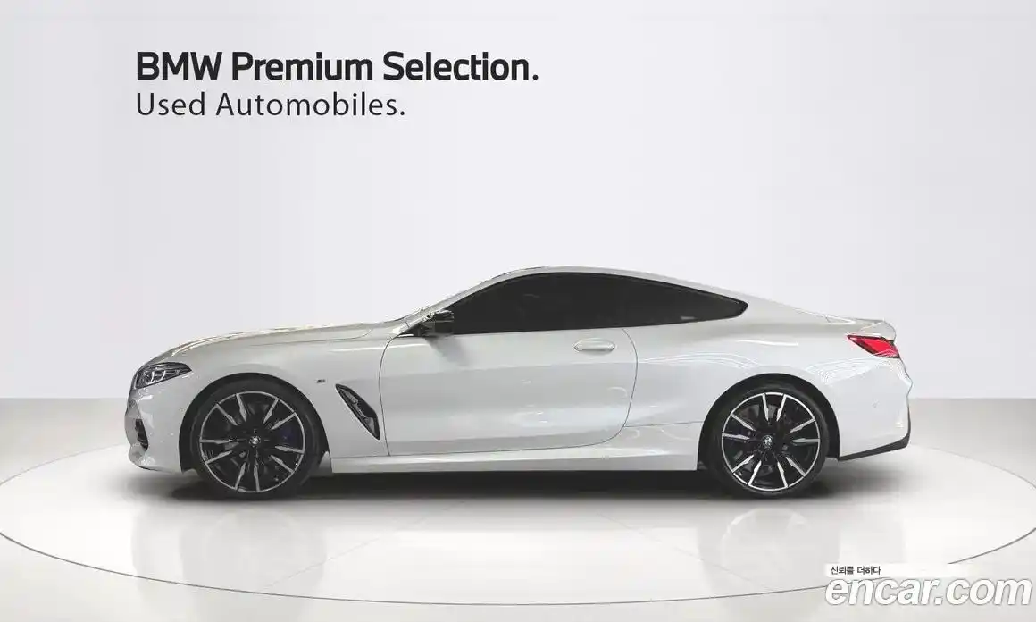 BMW 8-Series 2023 4.4 Автомат в Москве № 334970, фото 13