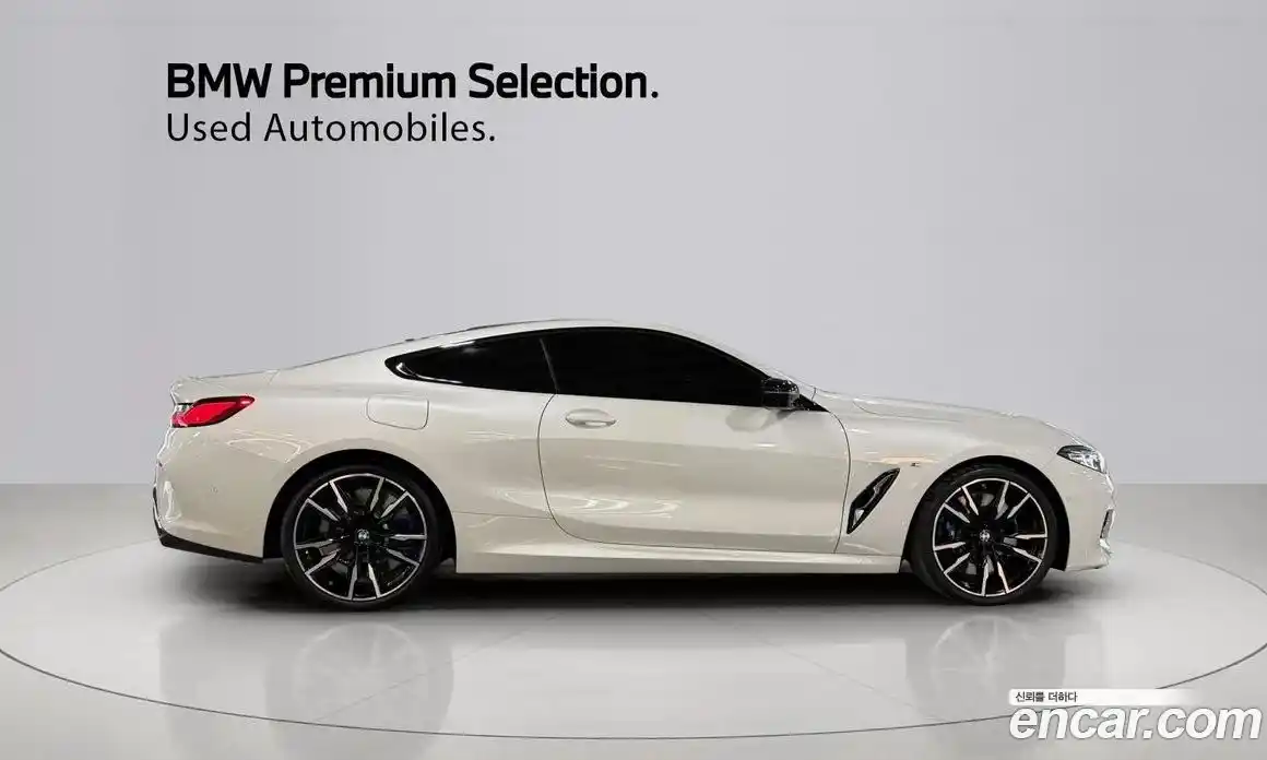 BMW 8-Series 2023 4.4 Автомат в Москве № 334970, фото 14