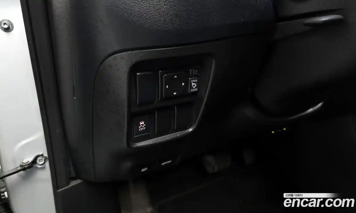 Nissan Juke 2014 1.6 Автомат в Москве № 342587, фото 11