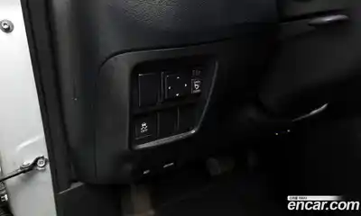 Nissan Juke 2014 1.6 Автомат в Москве № 342587, миниатюра 11