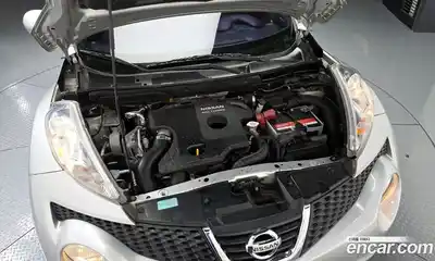 Nissan Juke 2014 1.6 Автомат в Москве № 342587, миниатюра 6