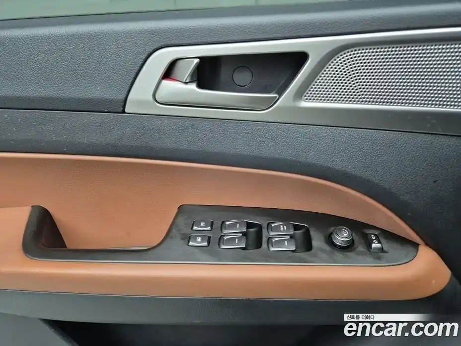 SsangYong Rexton 2019 2.2 Автомат в Москве № 34862, фото 17