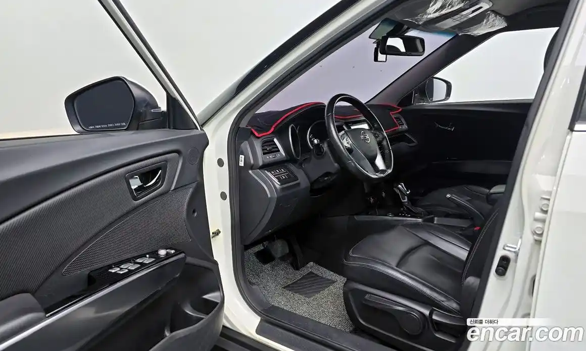 SsangYong TIBOLI 2019 1.6 Автомат в Москве № 35114, фото 11