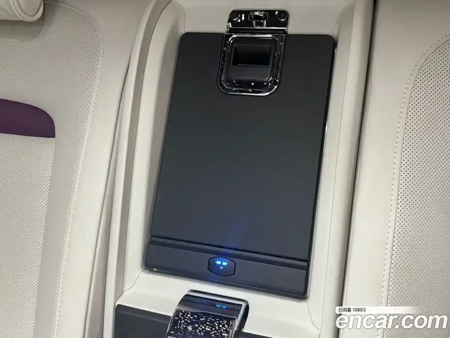 Rolls-Royce Cullinan 2022 6.7 Автомат в Москве № 353777, фото 20