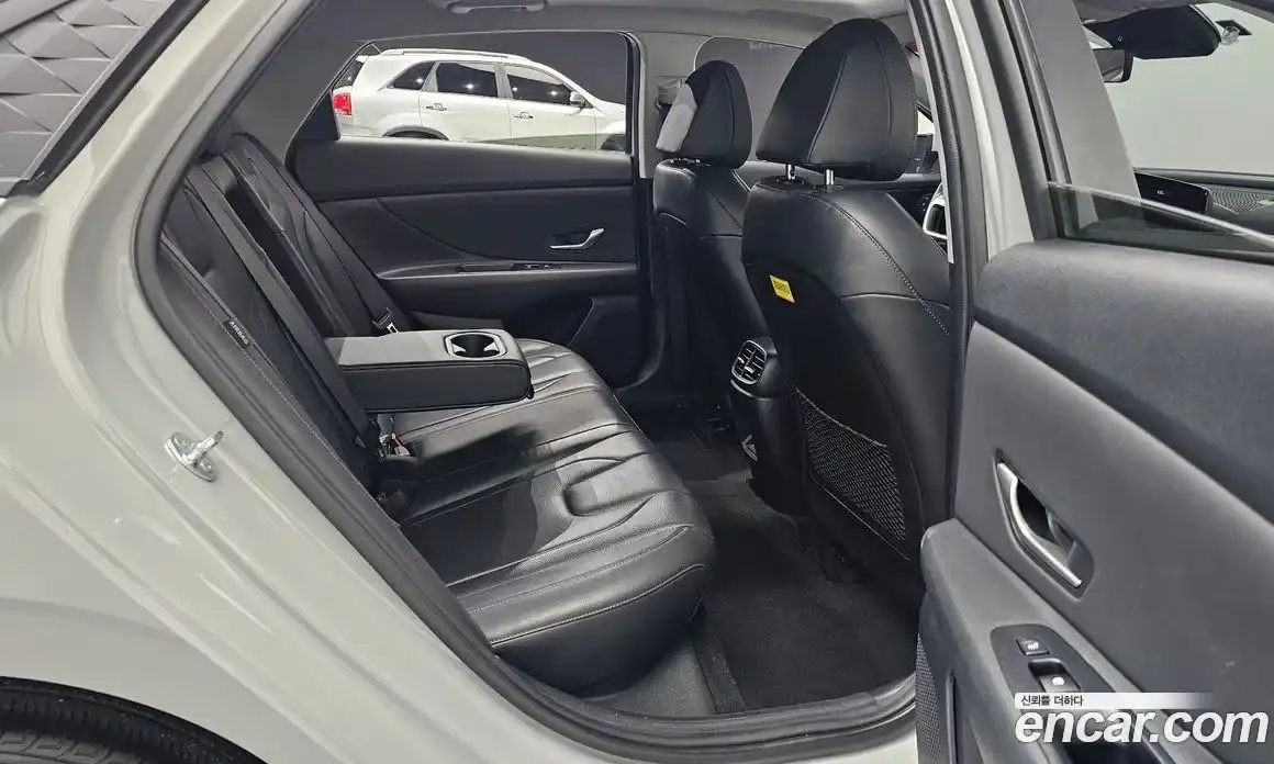 Hyundai Avante 2024 1.6 Автомат в Москве № 356699, фото 12