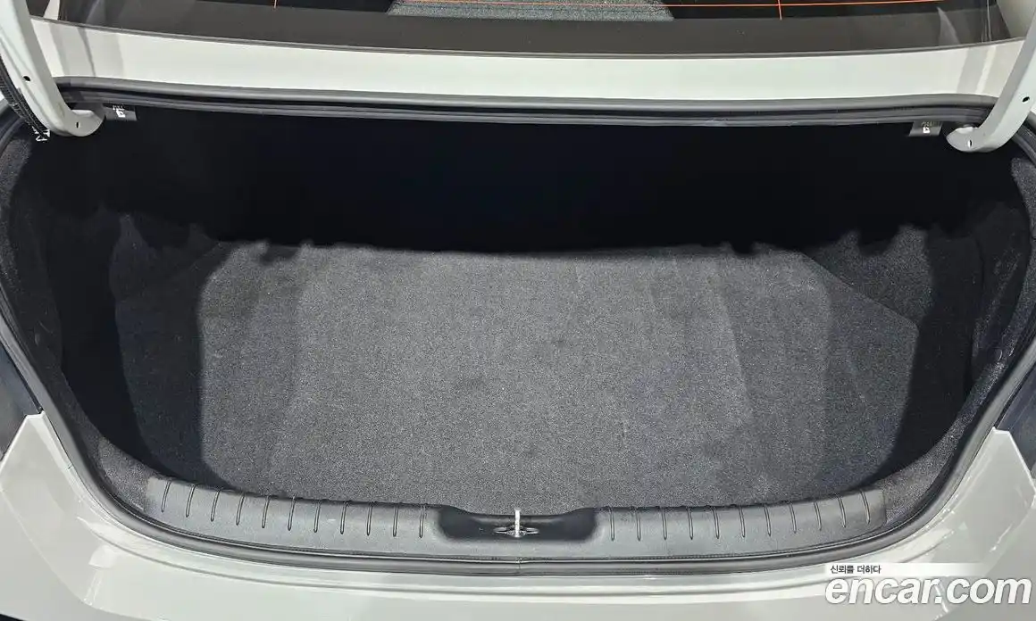 Hyundai Avante 2024 1.6 Автомат в Москве № 356699, фото 20