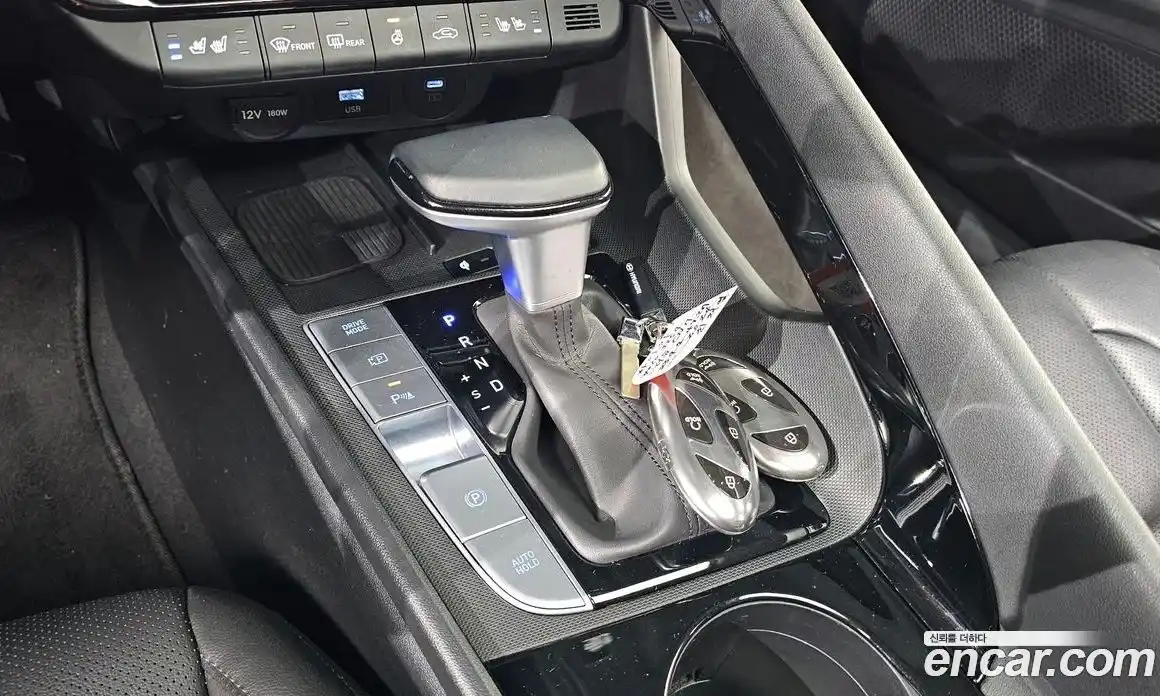 Hyundai Avante 2024 1.6 Автомат в Москве № 356699, фото 9