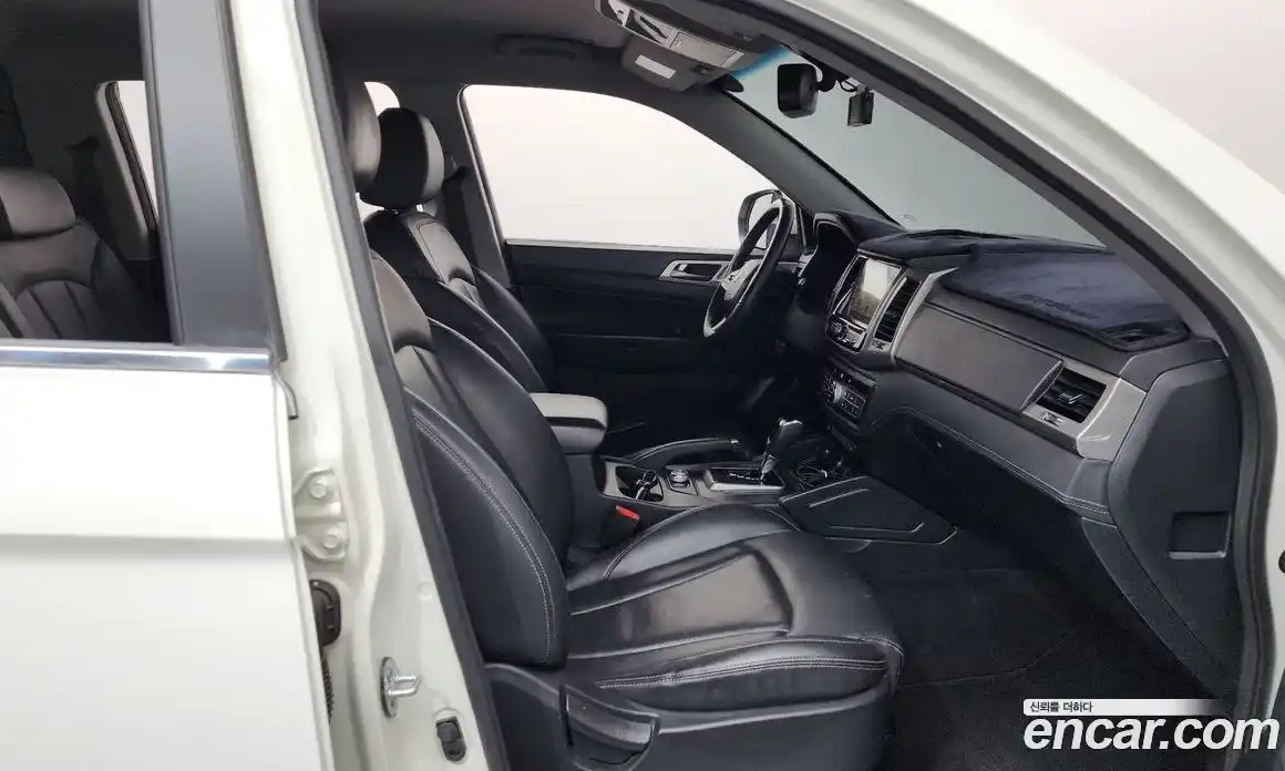 SsangYong Rexton 2019 2.2 Автомат в Москве № 36013, фото 18