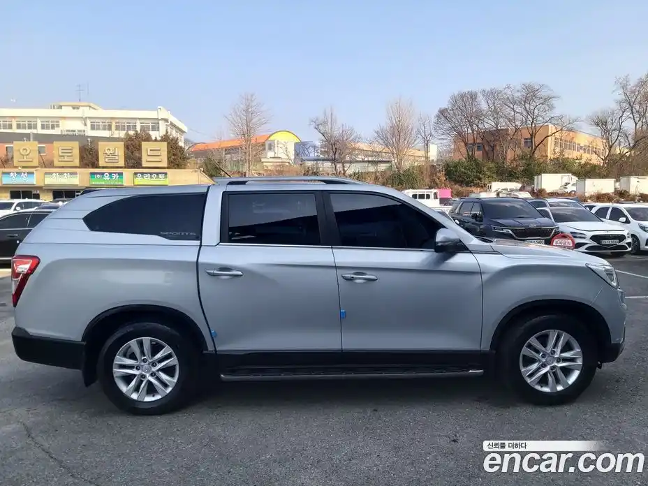 SsangYong Rexton 2018 2.2 Автомат в Москве № 36153, фото 4