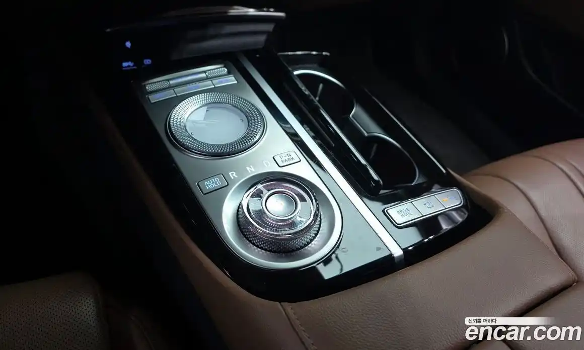 Genesis G80 2022 2.5 Автомат в Москве № 364412, фото 9