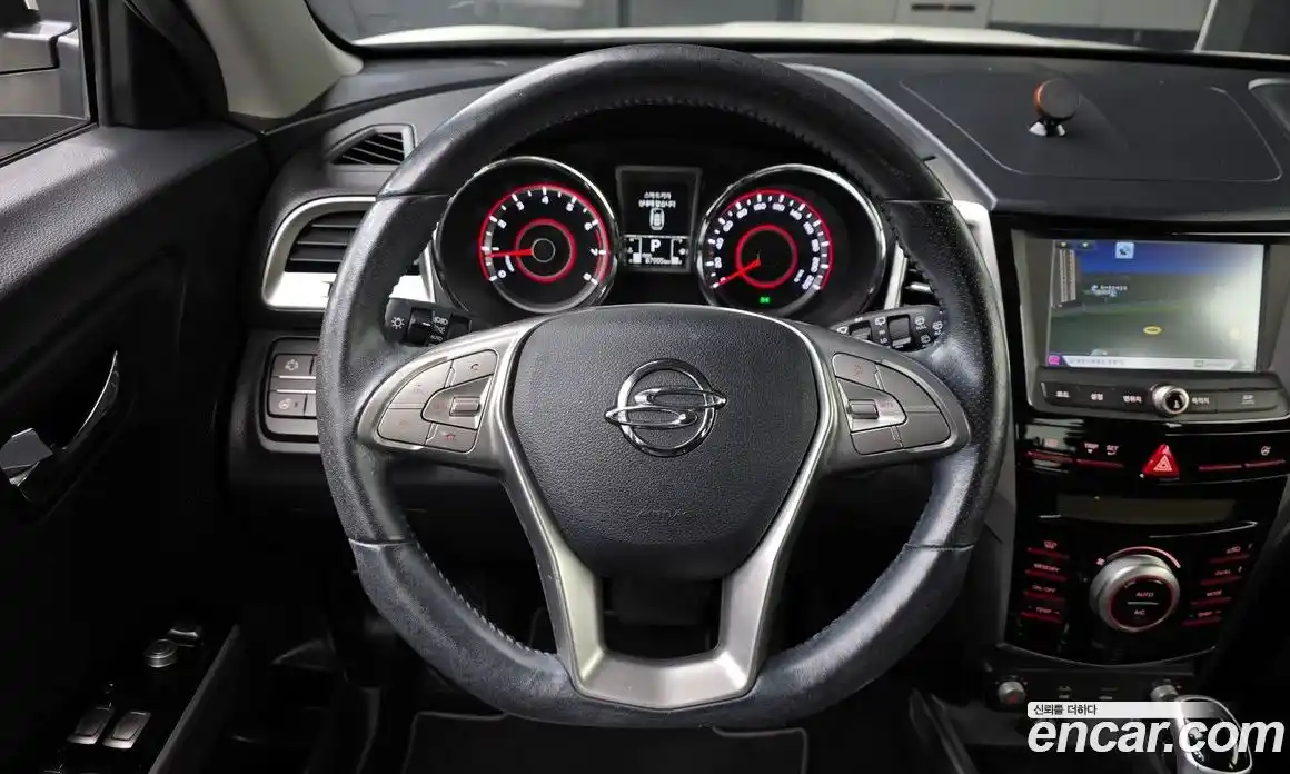 SsangYong TIBOLI 2016 1.6 Автомат в Москве № 367586, фото 17