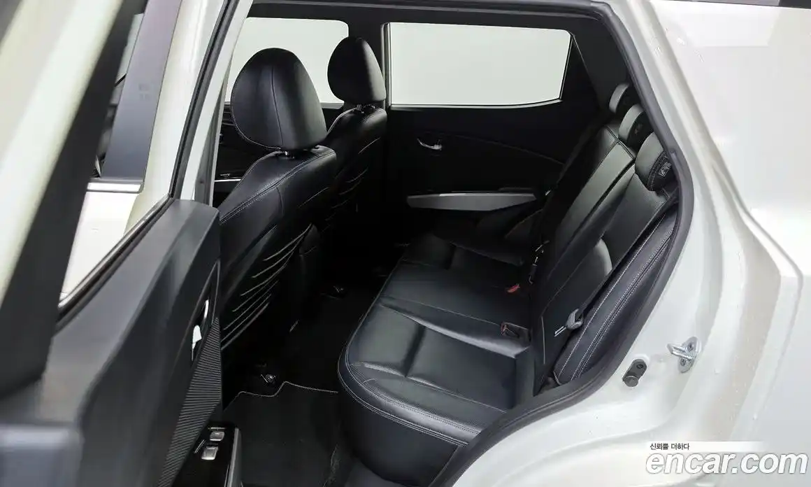 SsangYong TIBOLI 2016 1.6 Автомат в Москве № 367586, фото 20