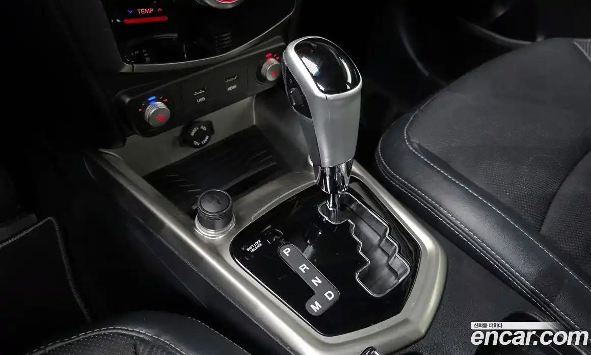 SsangYong TIBOLI 2016 1.6 Автомат в Москве № 367586, фото 9