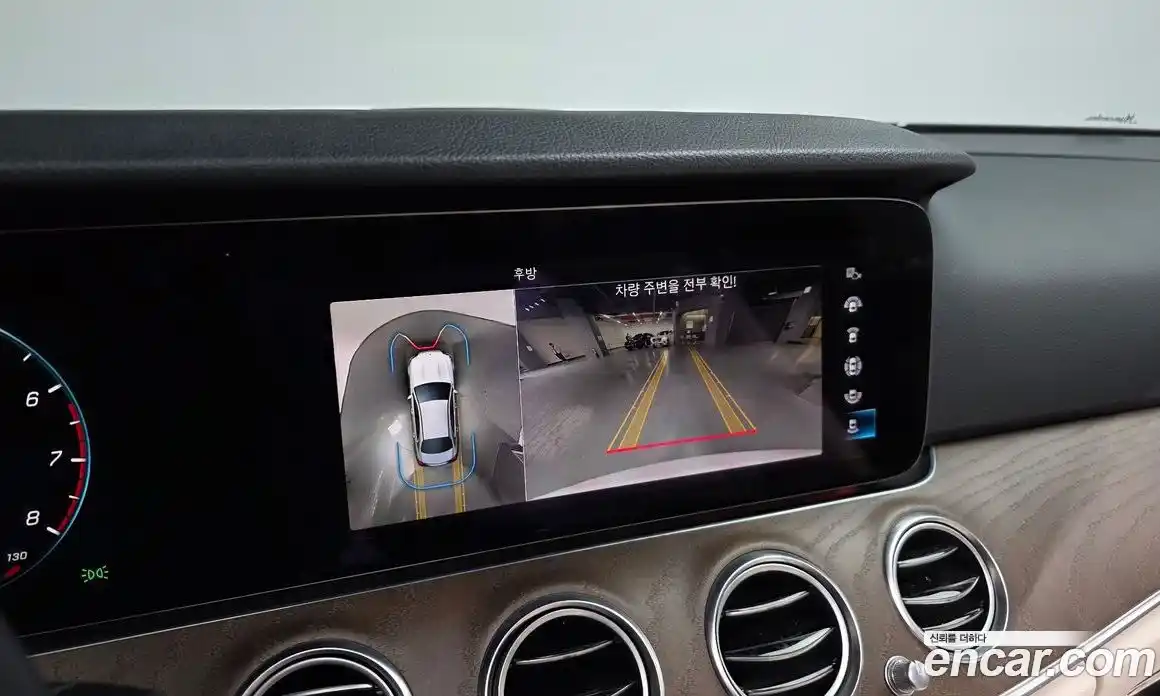 Mercedes-Benz E-Class 2022 2.0 Автомат в Москве № 371896, фото 15