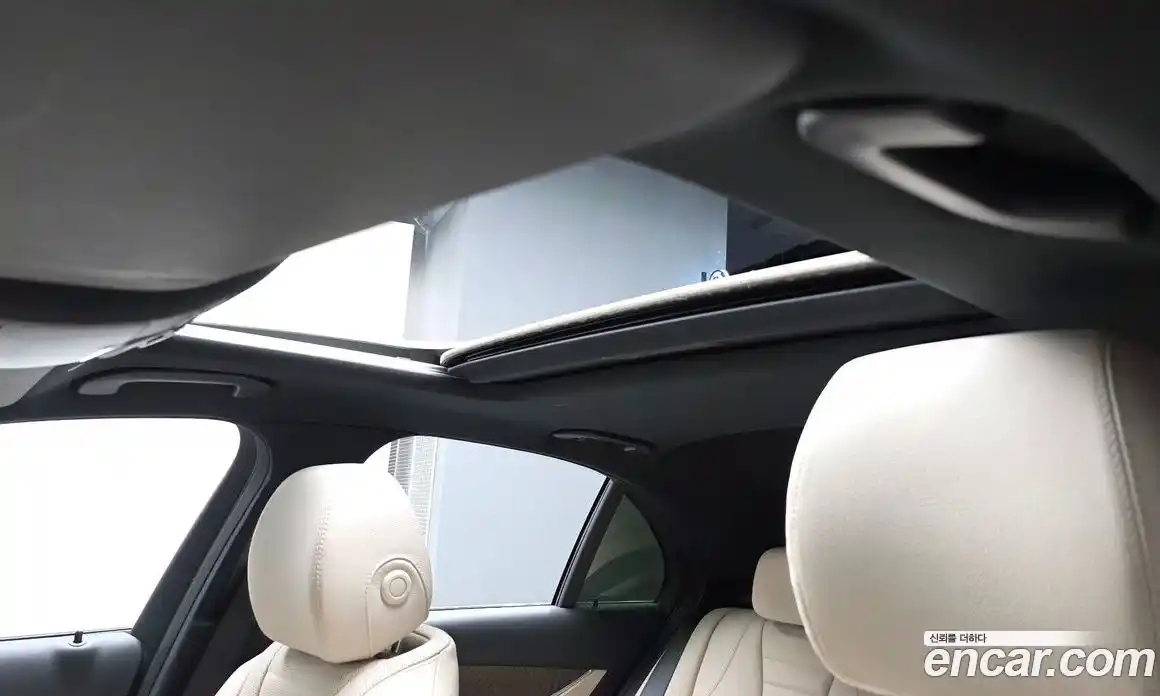 Mercedes-Benz E-Class 2022 2.0 Автомат в Москве № 371896, фото 18