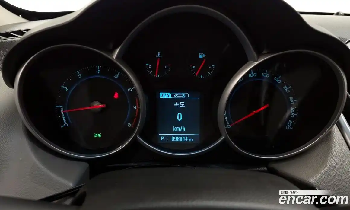 Chevrolet Cruze 2014 1.8 Автомат в Москве № 37514, фото 5