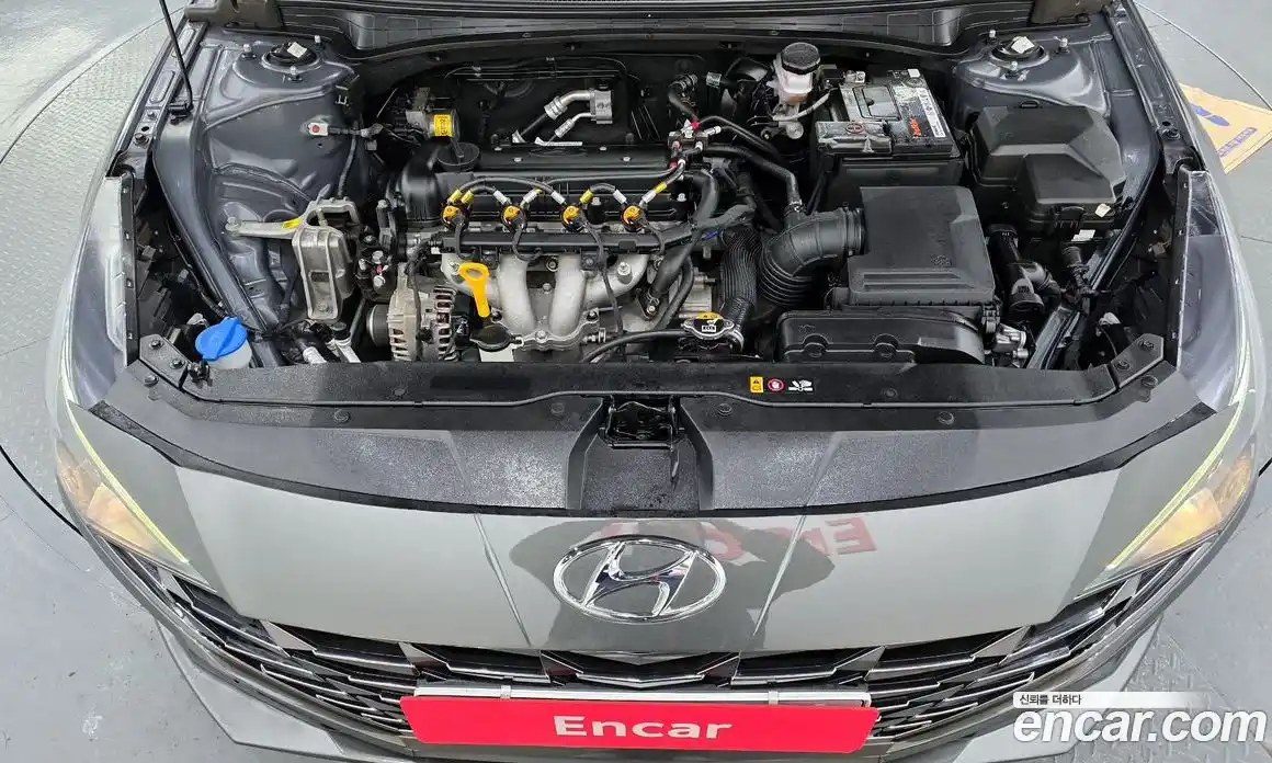 Hyundai Avante 2021 1.6 Автомат в Москве № 382915, фото 6